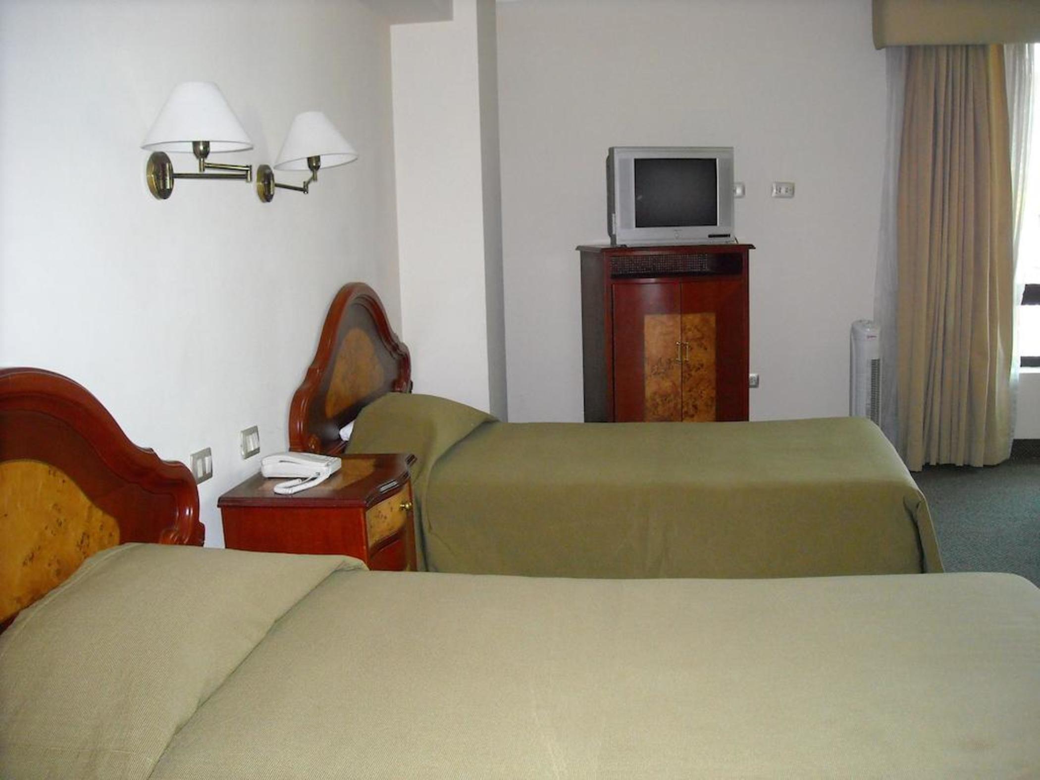 Hotel Continental Лима Экстерьер фото
