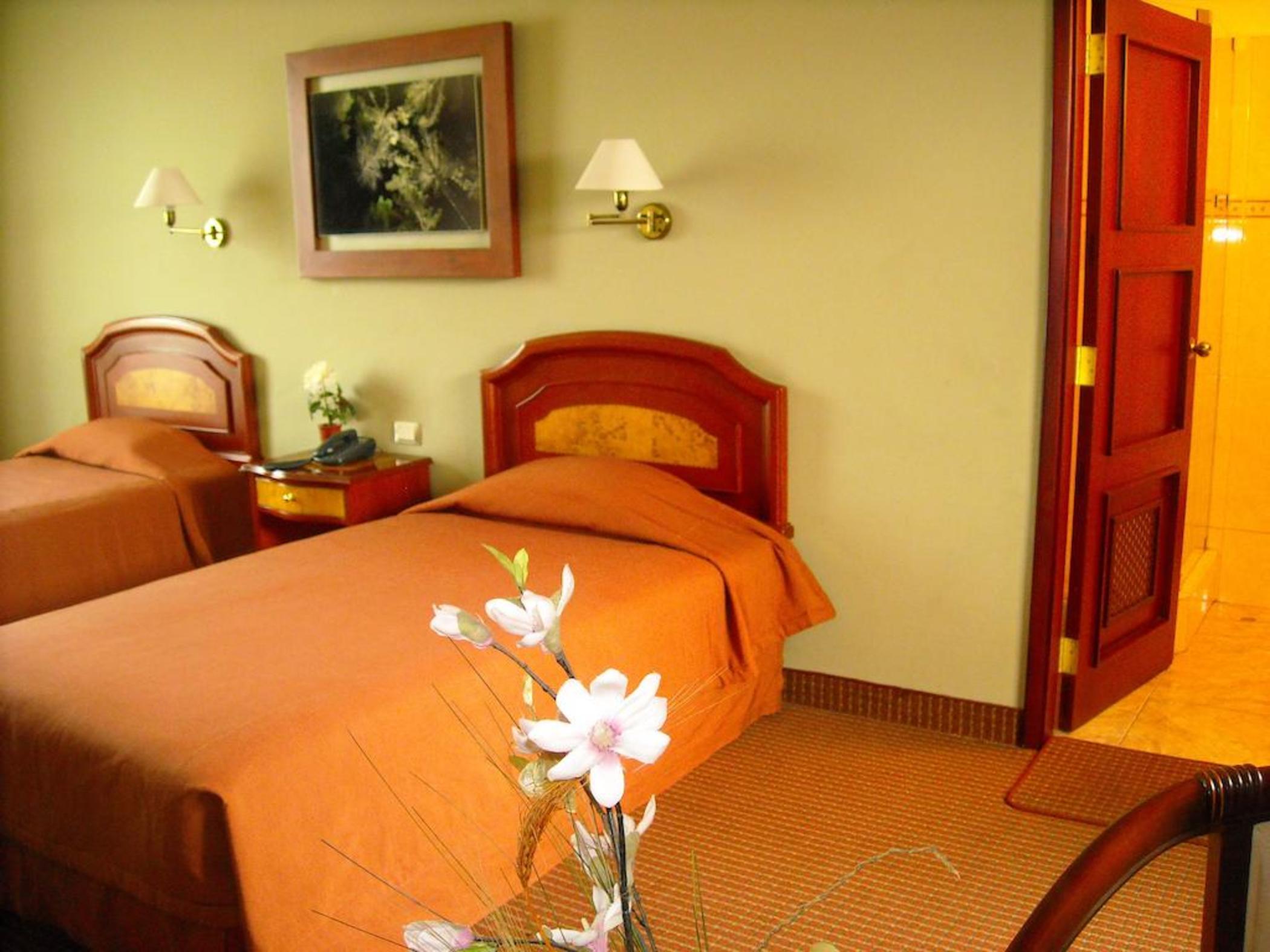 Hotel Continental Лима Экстерьер фото