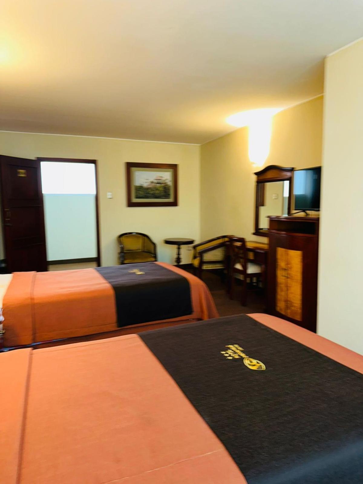 Hotel Continental Лима Экстерьер фото